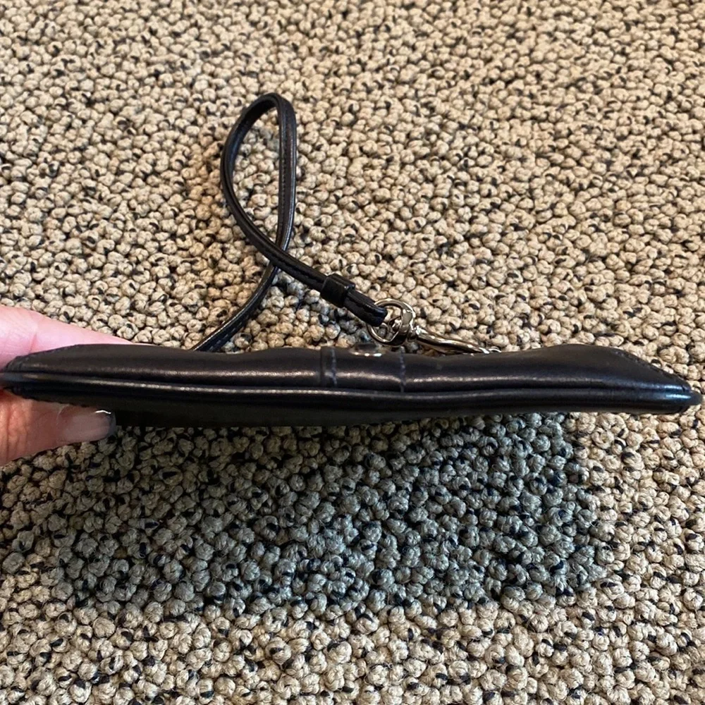 Coach Wristlet Black in EUC